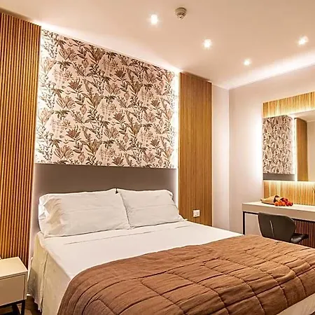 Belvedere Hotel